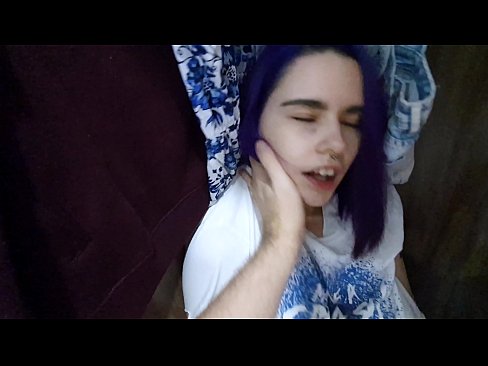 ❤️ Нашел сестренку в шкафу и помог кончить ❤️❌ Жесткое порно на kenhdammy.top ❌️